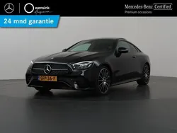 Zwart Gebruikt 2023 Mercedes E200 AMG line Coupé | € 59.850 (Goede deal)