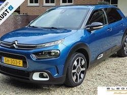 Blauw (parellak) Gebruikt 2018 Citroën C4 Cactus Business Class Hatchback | € 10.950 (Eerlijke prijs)