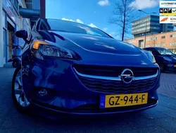 Blauw, metallic lak Gebruikt 2015 Opel Corsa Edition Hatchback | € 6.450 (Eerlijke prijs)
