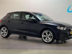 Blauw Gebruikt 2019 Audi A1 Sportback Basis Hatchback | € 17.750 (Eerlijke prijs)