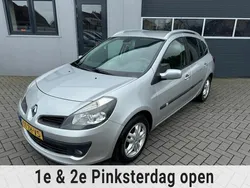 Grijs Gebruikt 2008 Renault Clio II Dynamique Stationwagen | € 2.199 (Eerlijke prijs)
