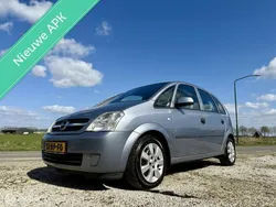 Grijs Gebruikt 2005 Opel Meriva Cosmo MPV | € 1.250 (Eerlijke prijs)