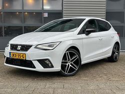 Wit (metallic) Gebruikt 2022 Seat Ibiza Business Hatchback | € 22.499 (Eerlijke prijs)