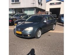 Groen Gebruikt 2009 VW Jetta Comfortline Sedan | € 2.295 (Eerlijke prijs)