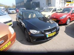 Zwart Gebruikt 2006 BMW 320 Executive Sedan | € 2.450 (Goede deal)