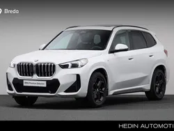 Wit, metallic lak Gebruikt 2024 BMW X1 Executive SUV | € 49.880 (Eerlijke prijs)