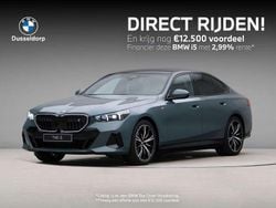Grijs Nieuw 2025 BMW i5 M Sport Sedan | € 82.566 (Goede deal)