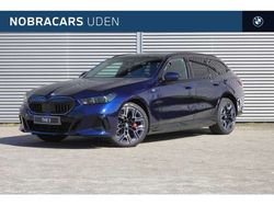 Blauw Nieuw 2025 BMW 530e M Sport Stationwagen | € 95.236 (Duur)