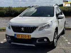 Wit, metallic lak Gebruikt 2017 Peugeot 2008 SUV | € 9.600 (Eerlijke prijs)