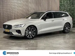 Grijs Gebruikt 2025 Volvo V60 Plus Stationwagen | € 50.500 (Duur)