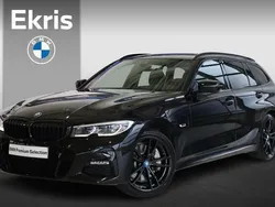 Zwart Gebruikt 2022 BMW 330 M Sport Stationwagen | € 39.950 (Eerlijke prijs)