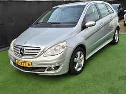 Grijs Gebruikt 2007 Mercedes B200 MPV | € 3.740 (Eerlijke prijs)