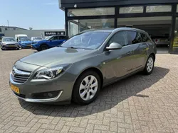 Grijs Gebruikt 2017 Opel Insignia Business Stationwagen | € 12.945 (Super prijs)