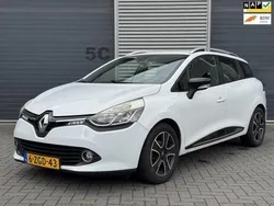 Wit Gebruikt 2015 Renault Clio GrandTour Dynamique Stationwagen | € 2.750 (Super prijs)