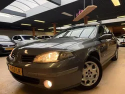 Grijs Gebruikt 2006 Renault Laguna II Business Hatchback | € 999