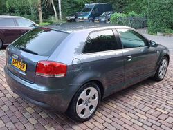 Grijs Gebruikt 2004 Audi A3 Ambition Hatchback | € 7.750 (Iets duurder)