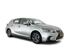 Grijs Gebruikt 2019 Lexus CT200h Hatchback | € 15.945 (Eerlijke prijs)