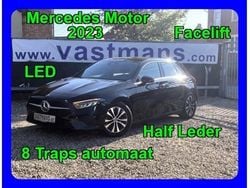 Zwart Gebruikt 2023 Mercedes A180 Hatchback | € 24.875 (Goede deal)