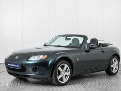 Groen (metallic) Gebruikt 2006 Mazda MX5 Exclusive Cabriolet | € 10.900 (Duur)