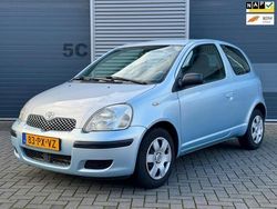 Blauw Gebruikt 2005 Toyota Yaris Hatchback | € 2.450 (Eerlijke prijs)