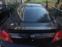 Zwart Gebruikt 2002 Hyundai Coupé Coupé | € 950