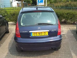Blauw Gebruikt 2004 Citroën C3 Exclusive Hatchback | € 750 (Eerlijke prijs)
