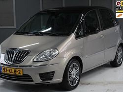 Beige Gebruikt 2009 Lancia Musa MPV | € 4.250 (Eerlijke prijs)