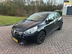 Zwart Gebruikt 2013 Renault Clio R.S. Expression Hatchback | € 5.399 (Eerlijke prijs)