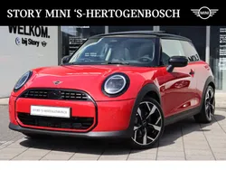 Rood Gebruikt 2024 Mini Cooper Classic Hatchback | € 31.950 (Duur)