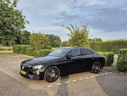 Zwart Gebruikt 2017 Mercedes E200 Business Sedan | € 28.500 (Goede deal)