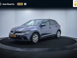 Grijs Gebruikt 2022 VW Polo Style Hatchback | € 20.125 (Eerlijke prijs)