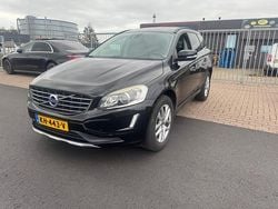 Zwart Gebruikt 2016 Volvo XC60 SUV | € 10.850 (Super prijs)