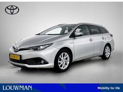 Grijs Gebruikt 2015 Toyota Auris Stationwagen | € 13.950 (Eerlijke prijs)