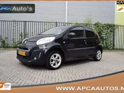 Zwart, metallic lak Gebruikt 2012 Citroën C1 First Hatchback | € 3.445 (Eerlijke prijs)