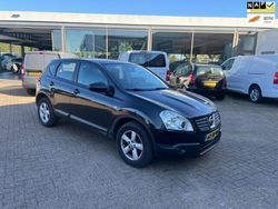 Zwart Gebruikt 2007 Nissan Qashqai Visia SUV | € 3.950 (Eerlijke prijs)