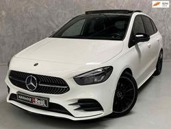 Wit Gebruikt 2019 Mercedes B180 Business MPV | € 23.445 (Eerlijke prijs)