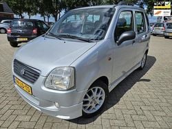 Grijs Gebruikt 2002 Suzuki Wagon R+ Stationwagen | € 1.350 (Eerlijke prijs)