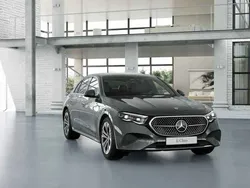 Grijs Nieuw 2025 Mercedes E300 Luxury | € 73.018 (Super prijs)