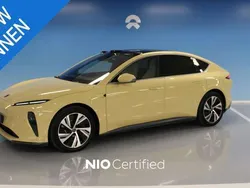 Geel Gebruikt 2023 Nio ET5 Sedan | € 35.900
