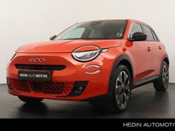 Oranje Gebruikt 2025 Fiat 600E La Prima SUV | € 30.995