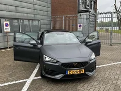 Grijs Gebruikt 2021 Cupra Leon Hatchback | € 26.000 (Eerlijke prijs)
