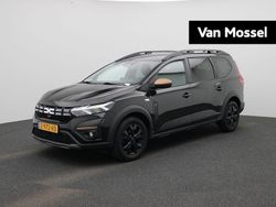 Zwart Gebruikt 2024 Dacia Jogger Extreme MPV | € 25.935 (Duur)