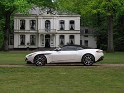 Wit Gebruikt 2016 Aston Martin DB11 Launch Edition Coupé | € 129.500