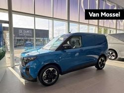 Blauw Nieuw 2025 Ford E-Transit Limited Van | € 30.850 (Eerlijke prijs)