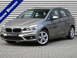 Grijs, metallic lak Gebruikt 2015 BMW 220 Active Tourer Sport Line MPV | € 12.900 (Goede deal)