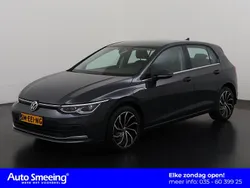 Grijs Gebruikt 2020 VW Golf VIII Style Hatchback | € 23.895 (Eerlijke prijs)