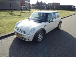 Wit Gebruikt 2006 Mini Cooper Chili Hatchback | € 2.495 (Super prijs)