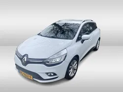 Wit Gebruikt 2017 Renault Clio GrandTour Intens Stationwagen | € 5.999 (Goede deal)