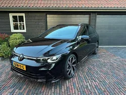Zwart Gebruikt 2024 VW Golf VIII Business Stationwagen | € 33.995 (Eerlijke prijs)