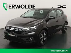 Zwart Nieuw 2025 Dacia Sandero Journey Hatchback | € 24.300 (Eerlijke prijs)